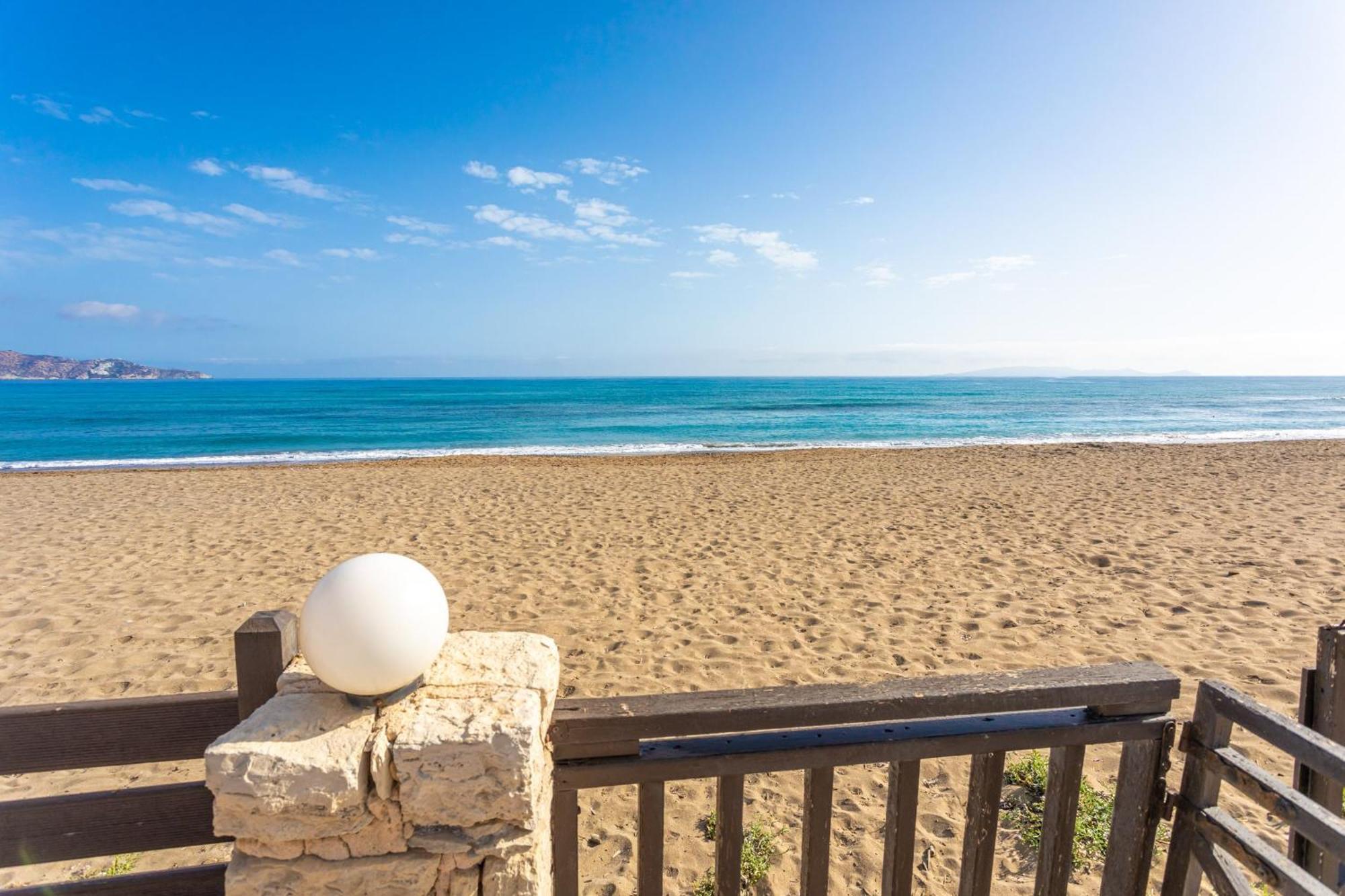 Dionysiasea 2 - Cozy Escape Steps From The Beach! Gazi Exterior photo